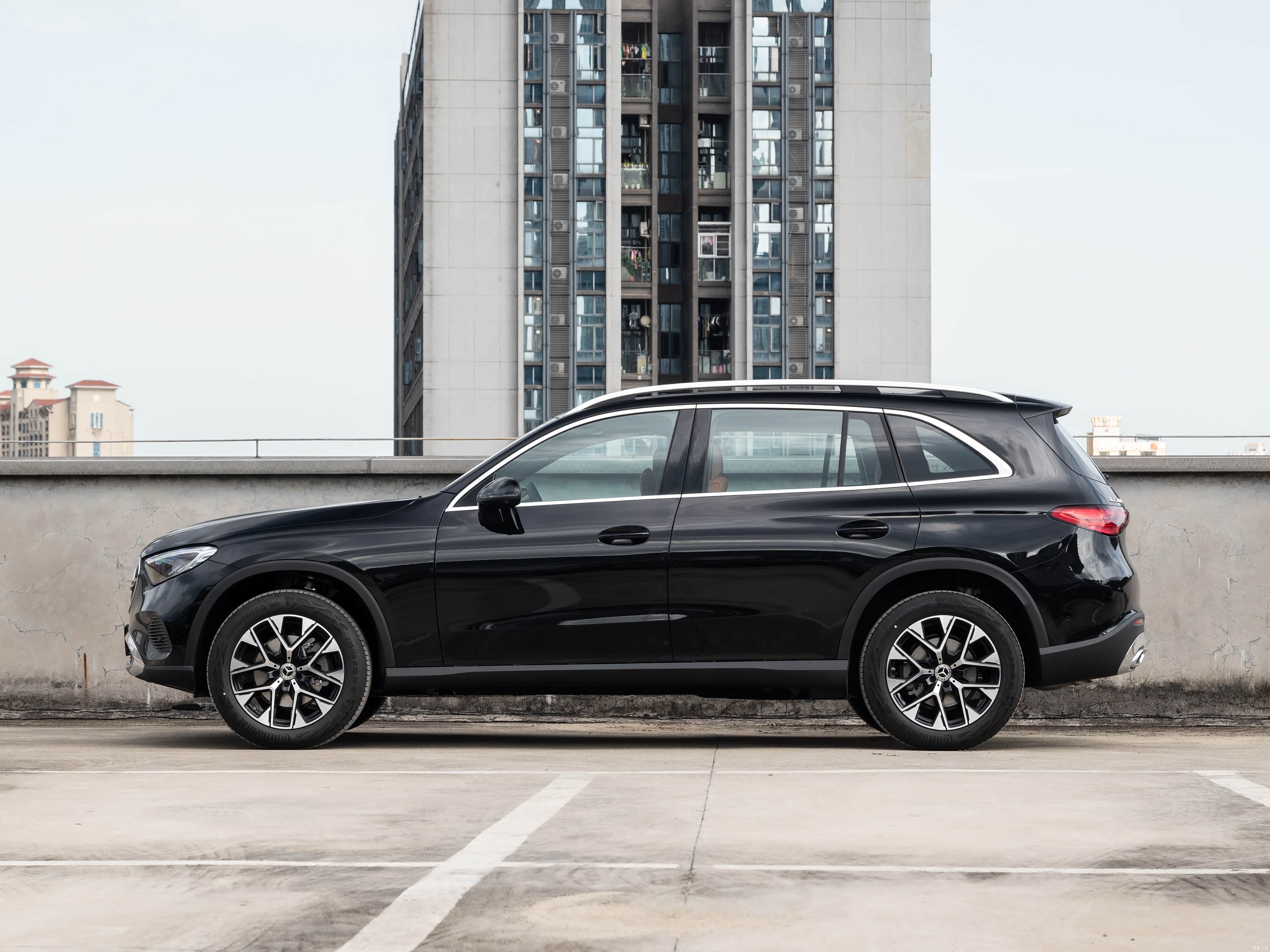 Mercedes-Benz GLC, миниатюра 4