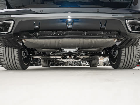 2026�� �Ŀ� xDrive 40Li M�˶���ҹ��װ