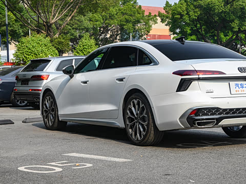 2026�� 2.0T quattro ������