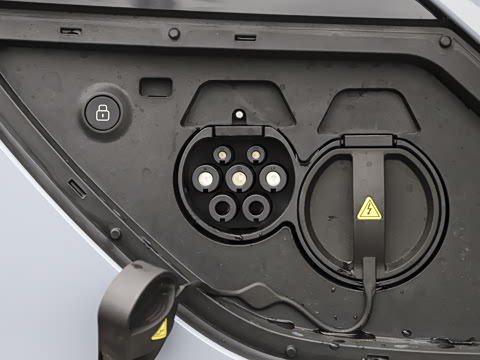 2026�� ���� 1704 Max