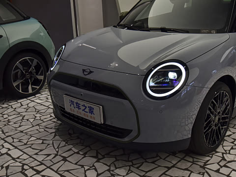 2025�� PAUL SMITH ���ʦ��