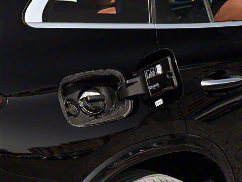 2026�� GLC 300 L 4MATIC ������ 7��