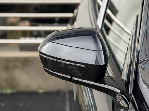 2026�� xDrive30L ������ M�˶���ҹ��װ