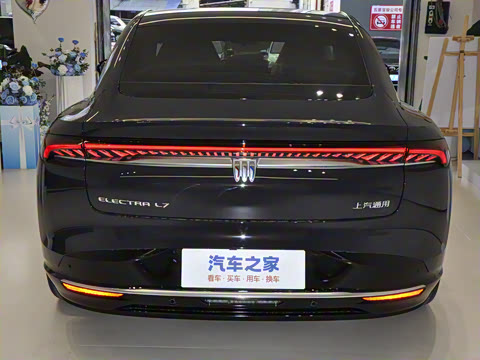 2025�� ������