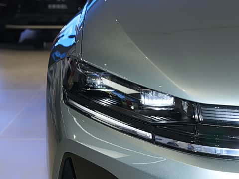 2026�� L 300TSI DSG ��Ӣ��