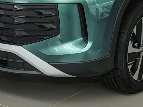 2025�� ̽��L 300TSI ������Ӣ