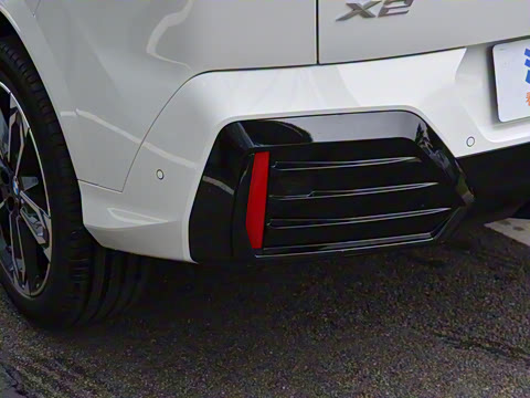 2025�� sDrive25i M�˶���װ