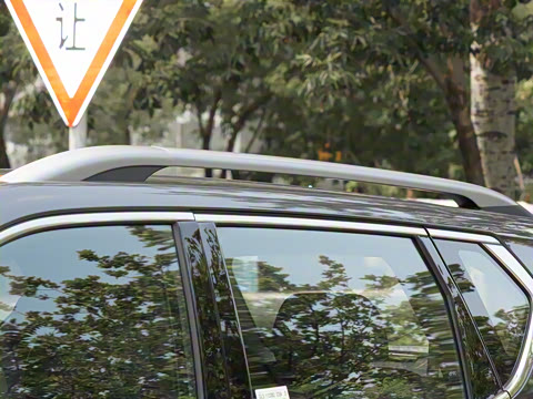 2025�� 2.2T  ������Խ�� 5�� ����