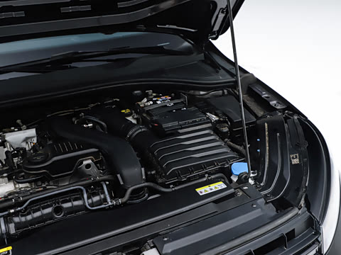 2026�� S 300TSI ������