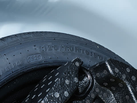 2026�� S 300TSI ������