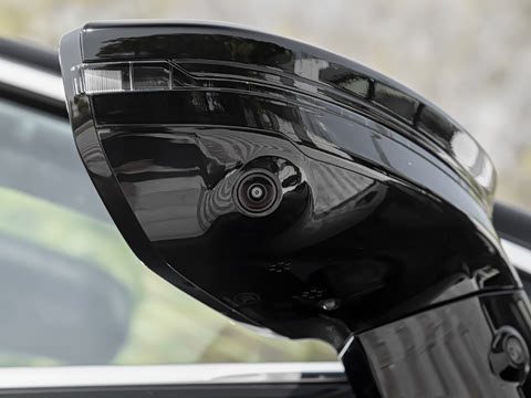 2026�� 225km EM-i Զ�����ǺӰ�