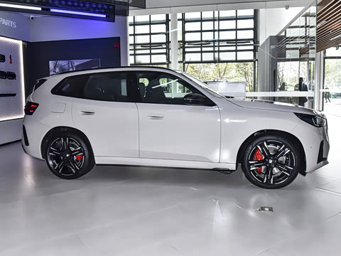 2026�� M50 xDrive