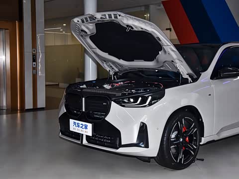 2026�� M50 xDrive