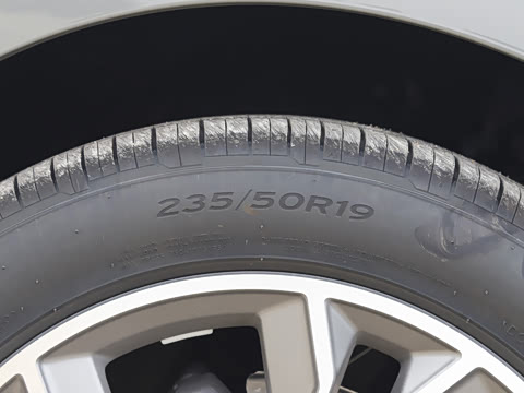 2026�� quattro 45�����ذ� 40TFSI ʱ�ж�����