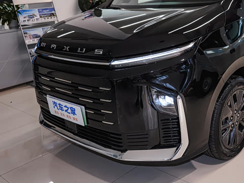 2025�� �Ŀ� �콢��