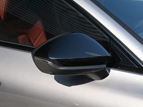 2026�� TFSI quattro 200kW �콢��