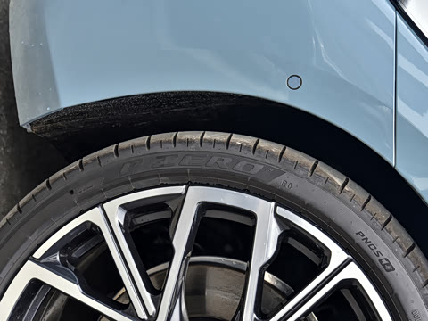 2026�� TFSI quattro 200kW �콢��