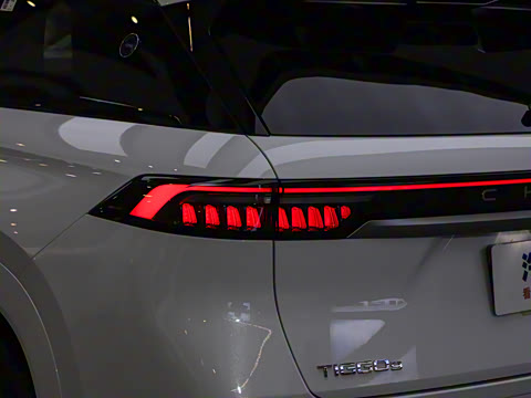 2026�� 2.0T ˫�������������