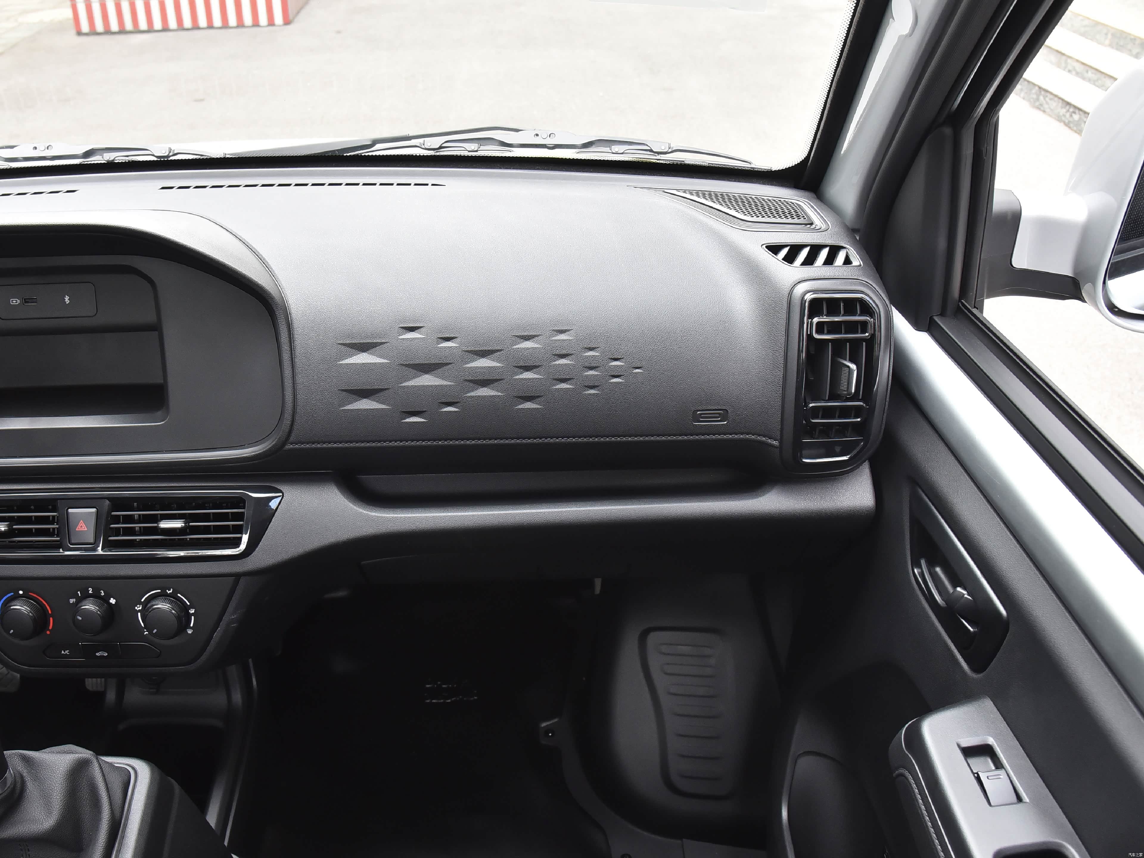 Dongfeng D71, миниатюра 12