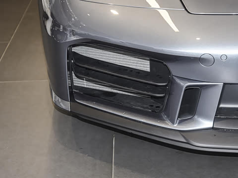 2026�� Carrera 3.0T