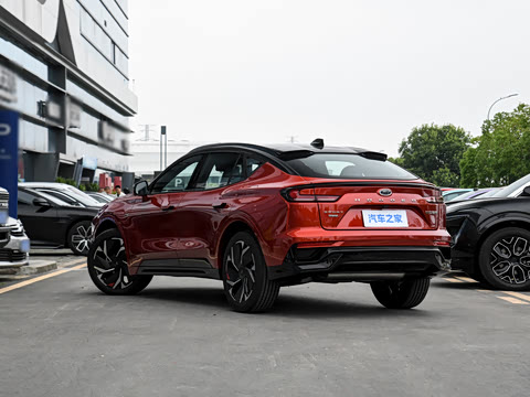 2026�� 2.0T EcoBoost  E �춯  �˶��� ST-Line