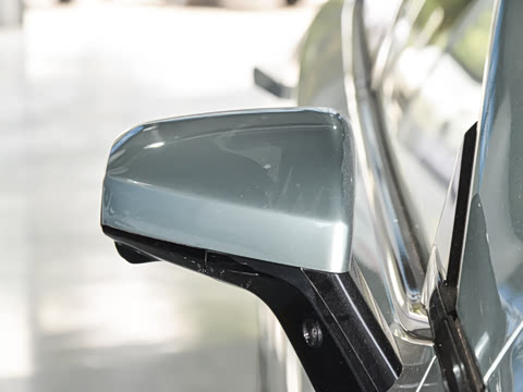 2026�� 550Ultra��ΪǬ��ADS SE��