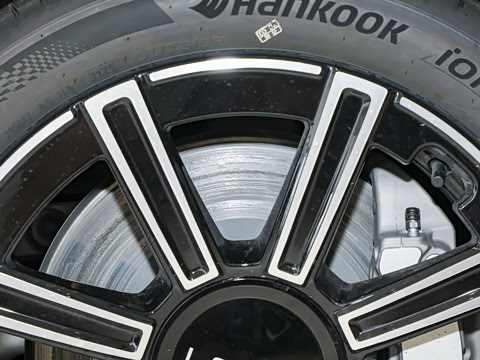 2026�� �ȷ�quattro��