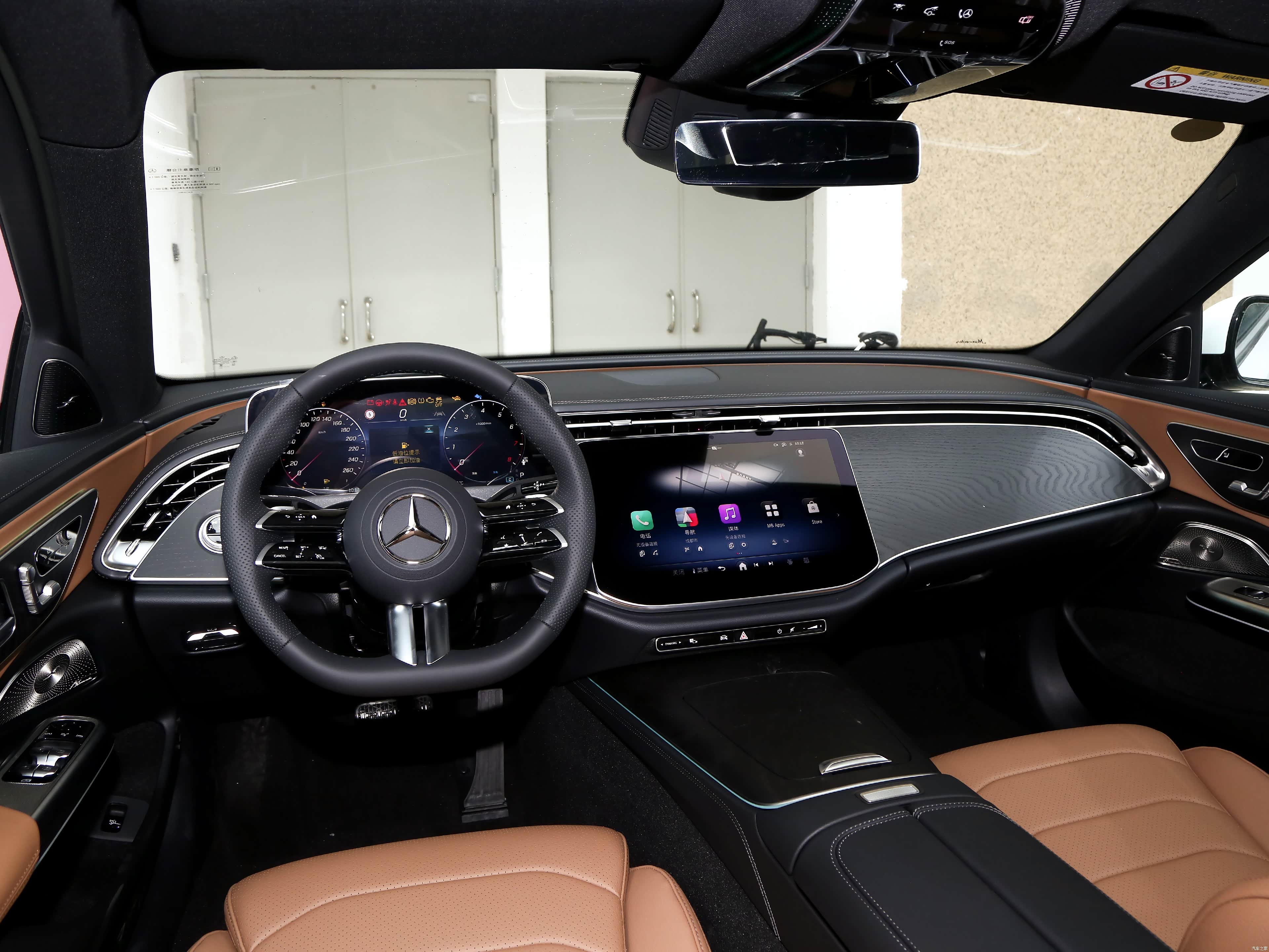 Mercedes-Benz E, миниатюра 13