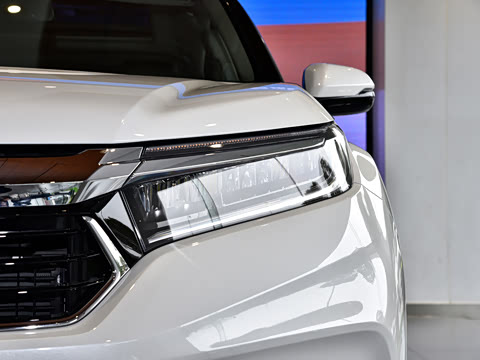 2026�� 370TURBO ����������