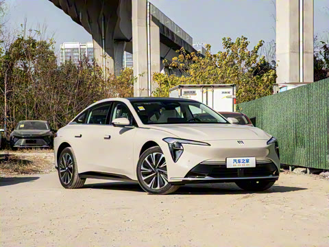 2025�� ������