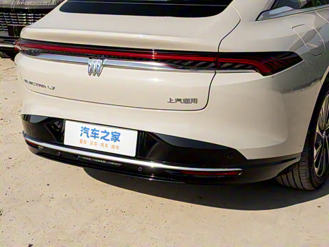 2025�� ������