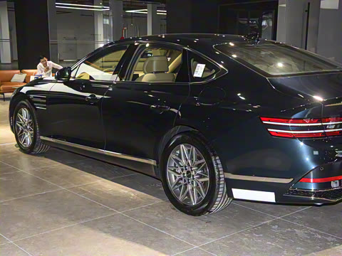 2026�� 2.5T ����������