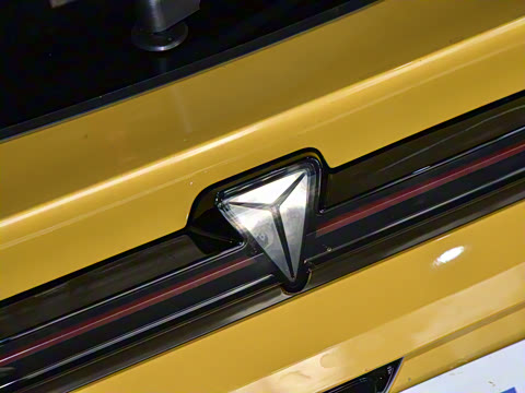 2026�� 300Ultra ��ΪǬ��ADS SE��