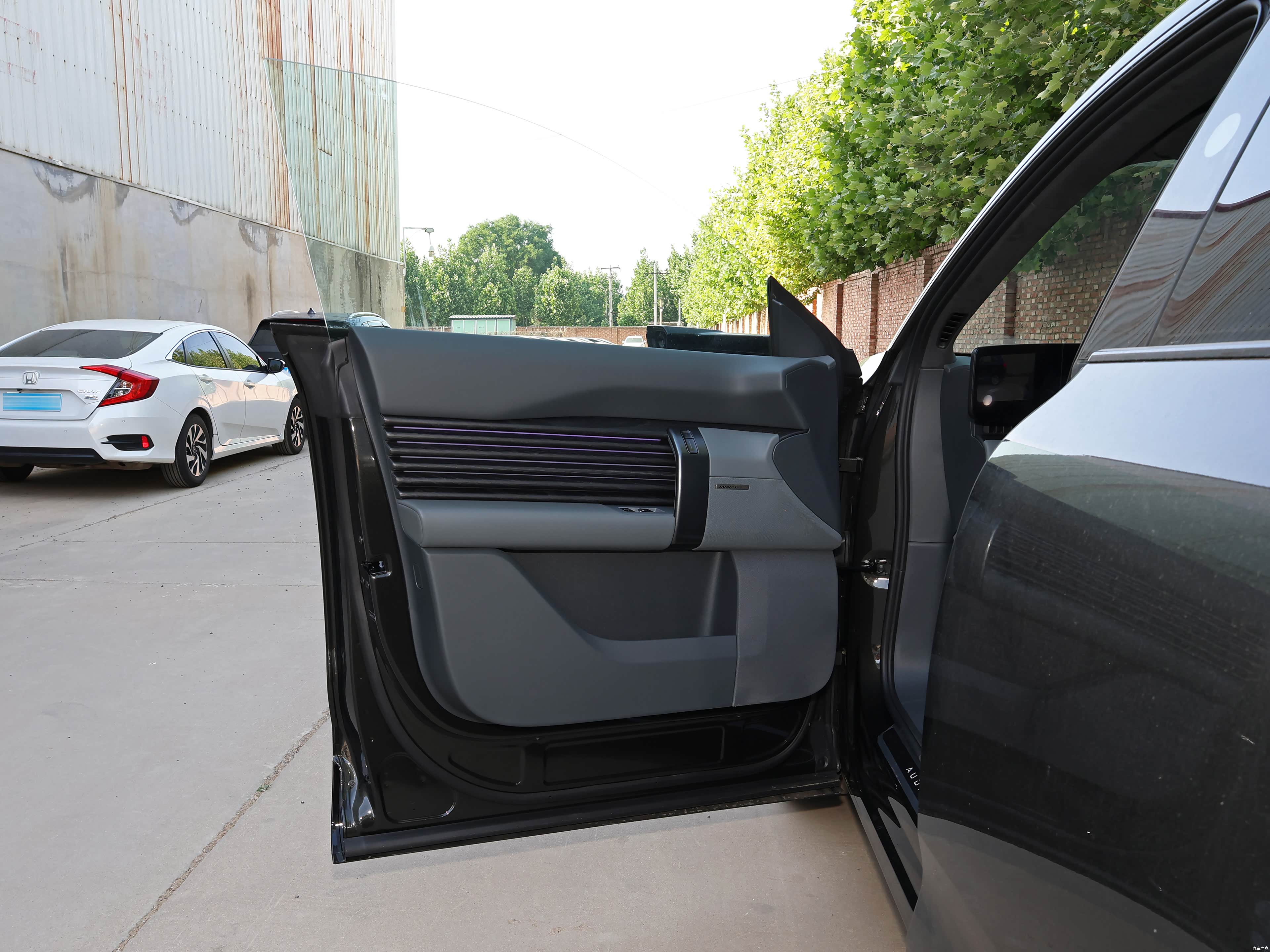 Audi E7X, миниатюра 24