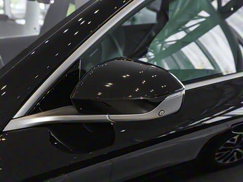 2025�� �ھ������ 100kWh Touring