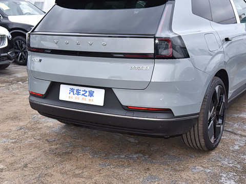 2026�� ������������Plus