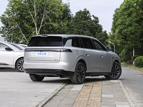 2026�� ���� 300Pro Ǭ����