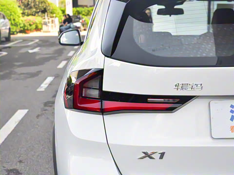 2025�� xDrive25Li X�����װ