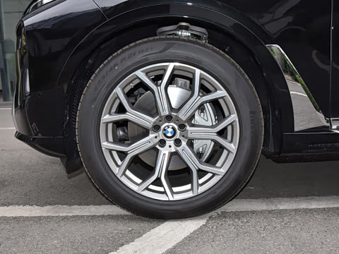 2026�� xDrive40i ���Ⱥ�����װ 7��