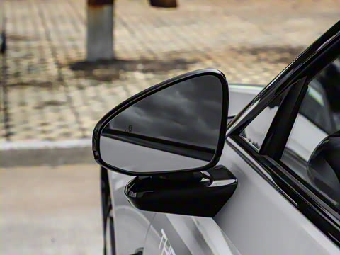 2025�� 750 ���������� Ultra