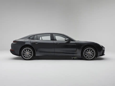 2026�� Panamera �����ӳ������� 2.9T