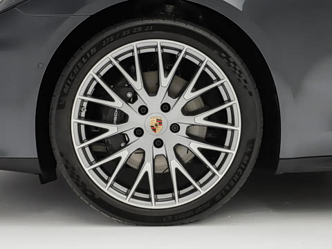 2026�� Panamera �����ӳ������� 2.9T