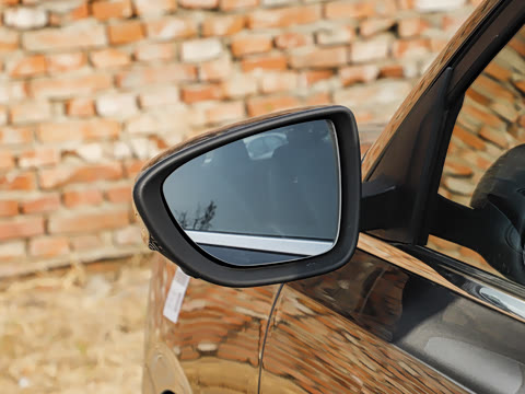 2026�� 1.5L ���ð�