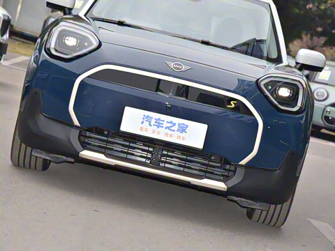 2025�� SE ������