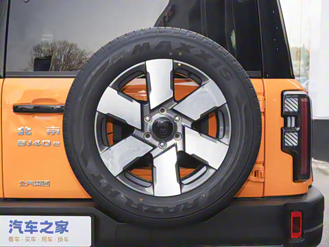 2025�� Ԫ�����а�