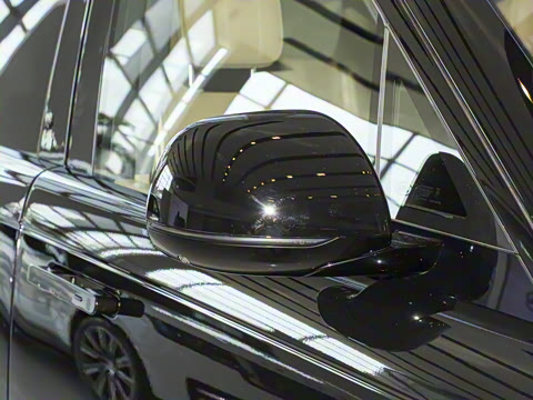 2025�� 3.0 L6 400PS ʢ���ӳ���