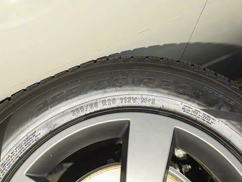 2025�� 130 3.0T P400 ����������