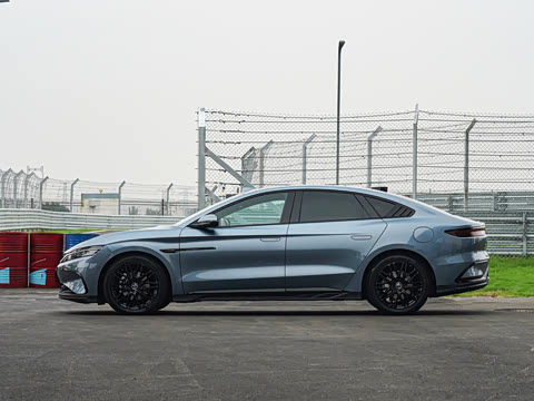 2025�� DM-i �Ǽݰ� 245KM�����״��콢��