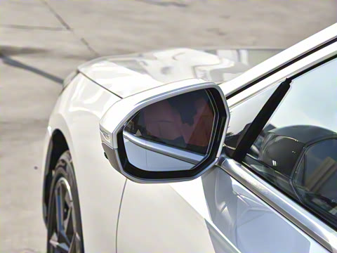 2026�� 530Li ������ ������װ