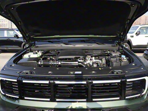 2025�� Ԫ�����а�